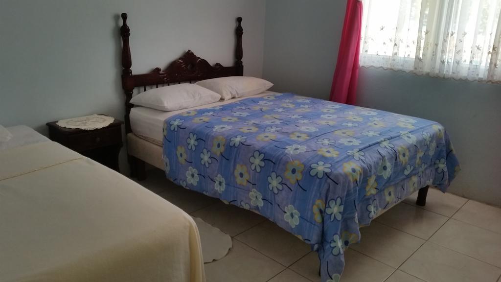 Maranatha Villa Rio Bueno Harbour Room photo