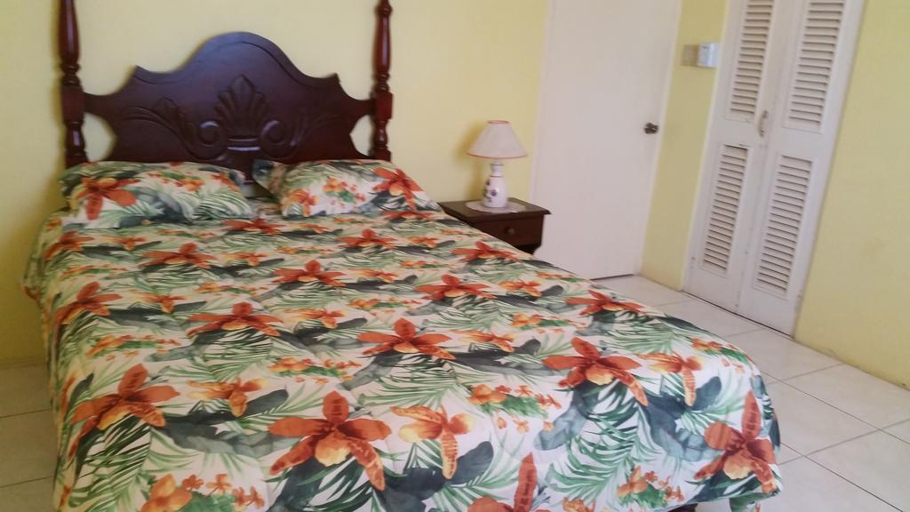 Maranatha Villa Rio Bueno Harbour Room photo
